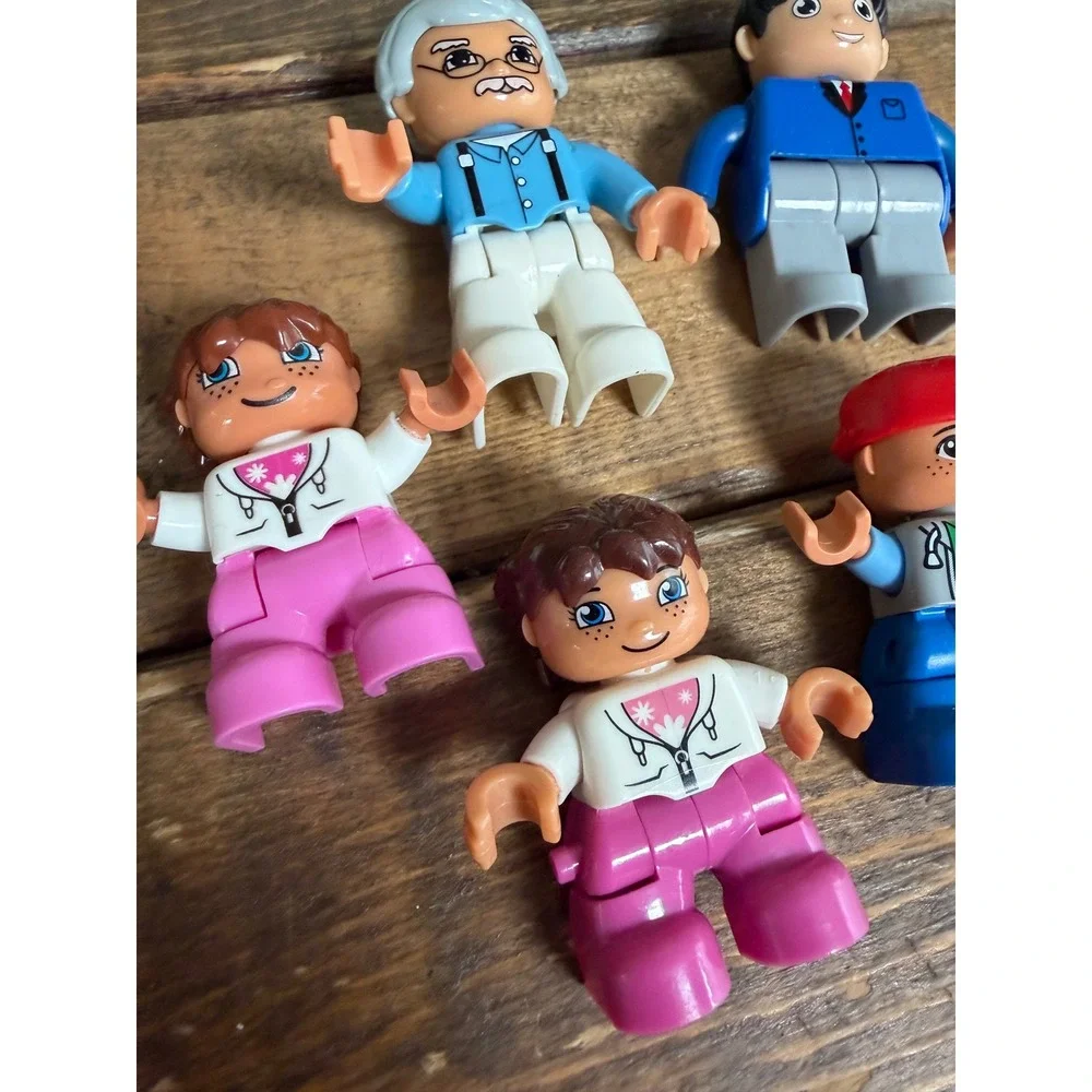 LEGO Duplo Family Figure Lot 5 Figures Grandpa Dad Boy Girls Pink Blue Red